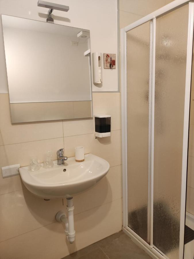 Residenza Lisy Verbania Exterior foto
